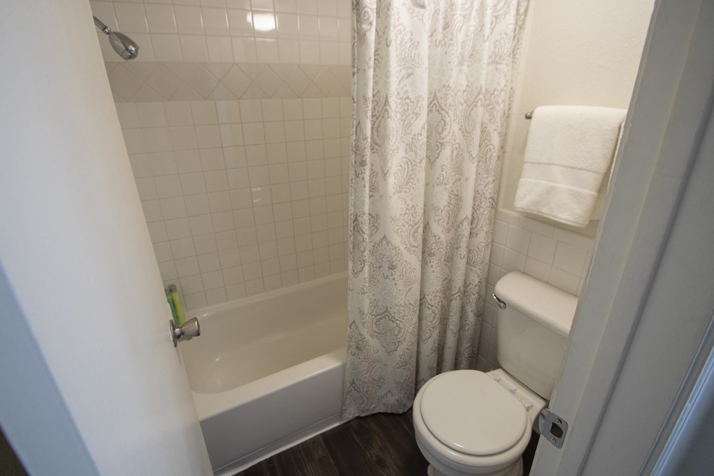 Bathroom With Bathtub at Princeton Court, Dallas, TX