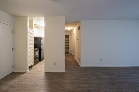 This is a photo of the living room in a 849 square foot 2 bedroom, 2 bath apartment at Park Lane Apartments in Cincinnati, OH.