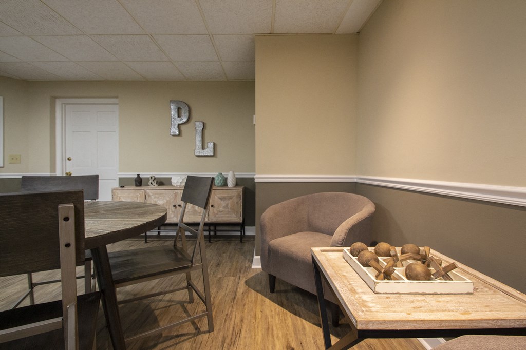 This is a photo of the resident social room at Park Lane Apartments in Cincinnati, OH.