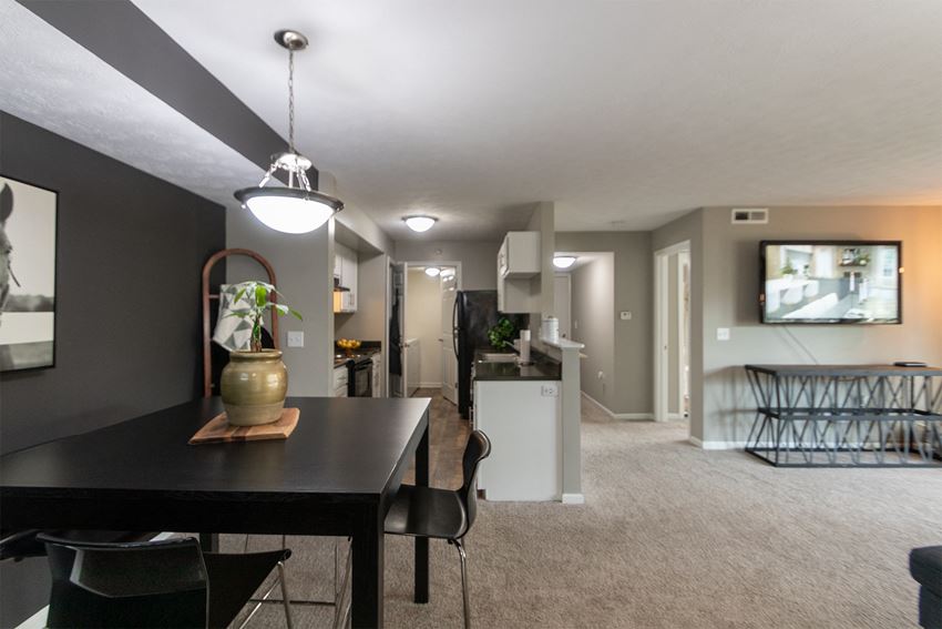 Trails Of Saddlebrook Apartments, 646 Meadowlands Trail, Florence, KY