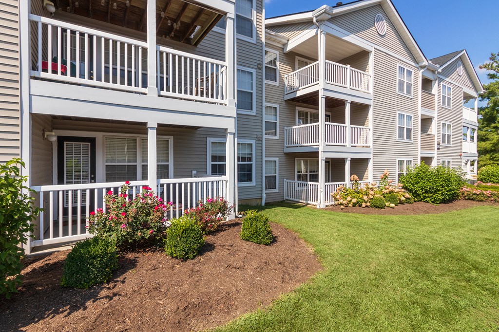 This is a photo of building exteriors/grounds at Trails of Saddlebrook Apartments in Florence, KY.