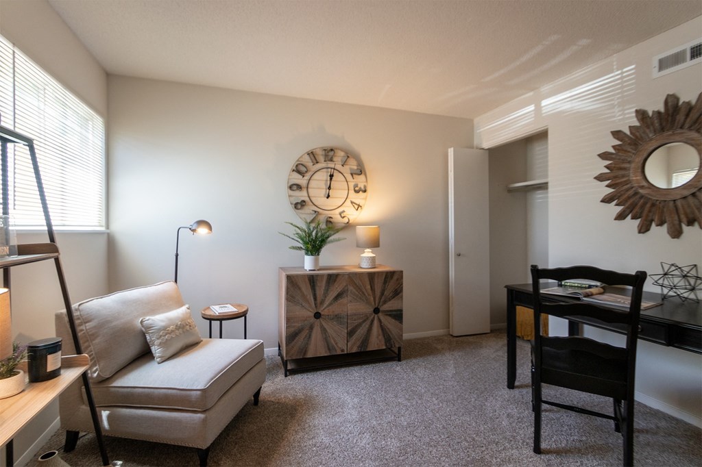 Living Area With Workspace at Village East, Franklin, Ohio