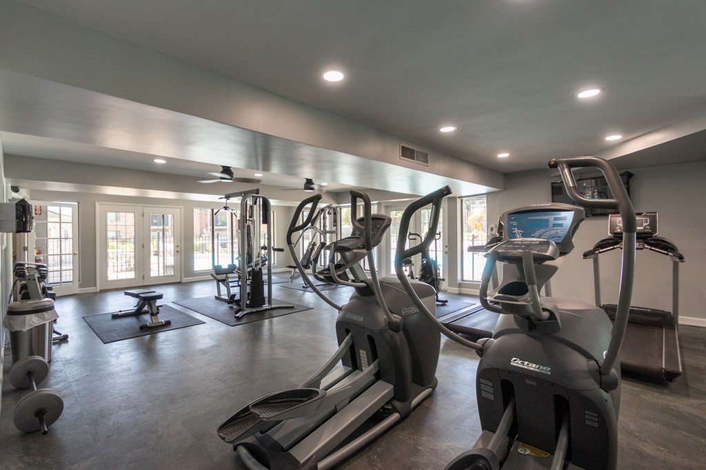24-hour fitness center at Village East, Ohio, 45005