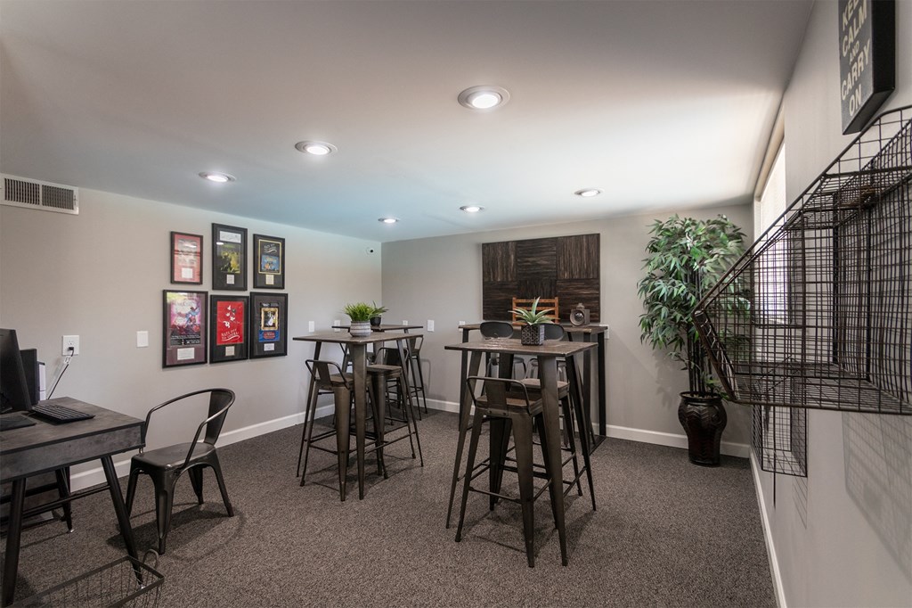 business center/cyber cafe at Village East, Franklin, Ohio