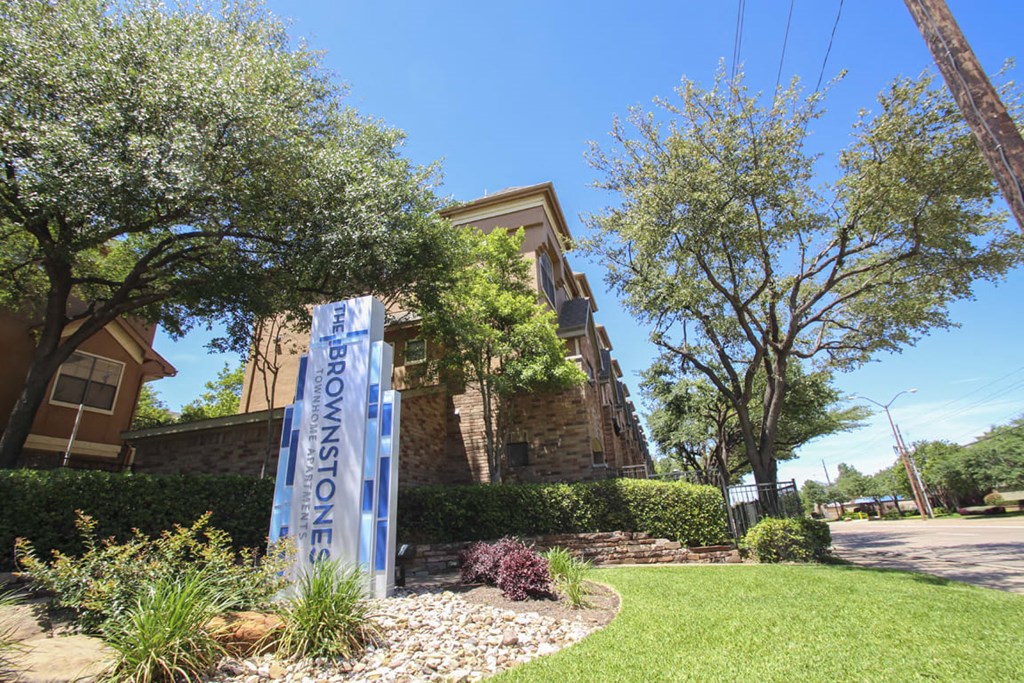 monument sign/grounds at The Brownstones, Dallas, TX, 75240