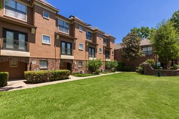 Green Lawn at The Brownstones, Texas, 75240