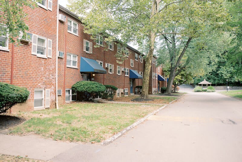 Exterior Landscape Exterior Landscape at Grant Meadows Apartments, Philadelphia, 19114