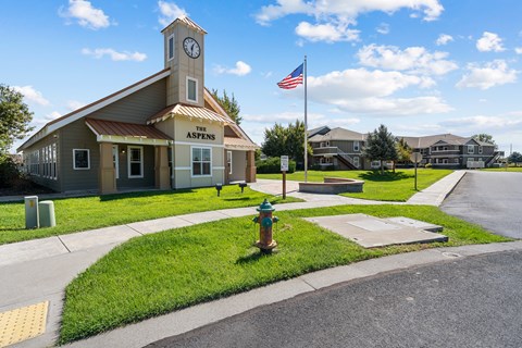 4th St Aspens Office