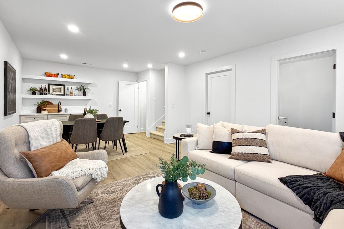 The Flats At West Glen Apartments photo