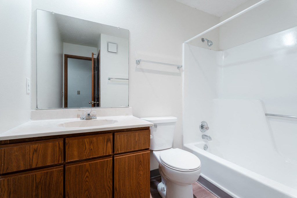 Luxurious Bathroom at Bristol Ridge, Iowa, 50322