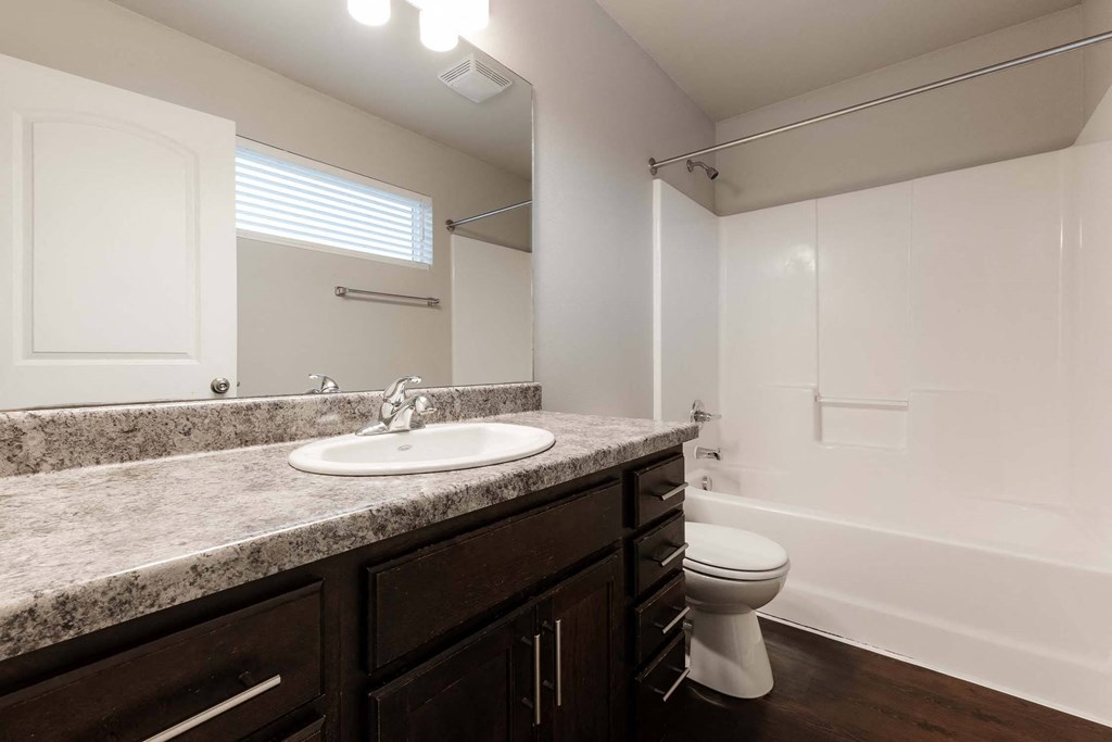 Bathroom With Bathtub at Danamere Village, Carlisle, IA, 50047