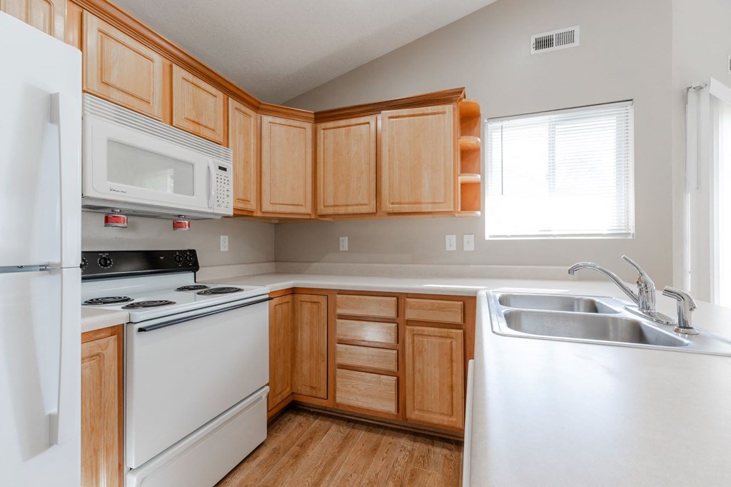 Modern Kitchen at Saylorville Lakeside, Iowa