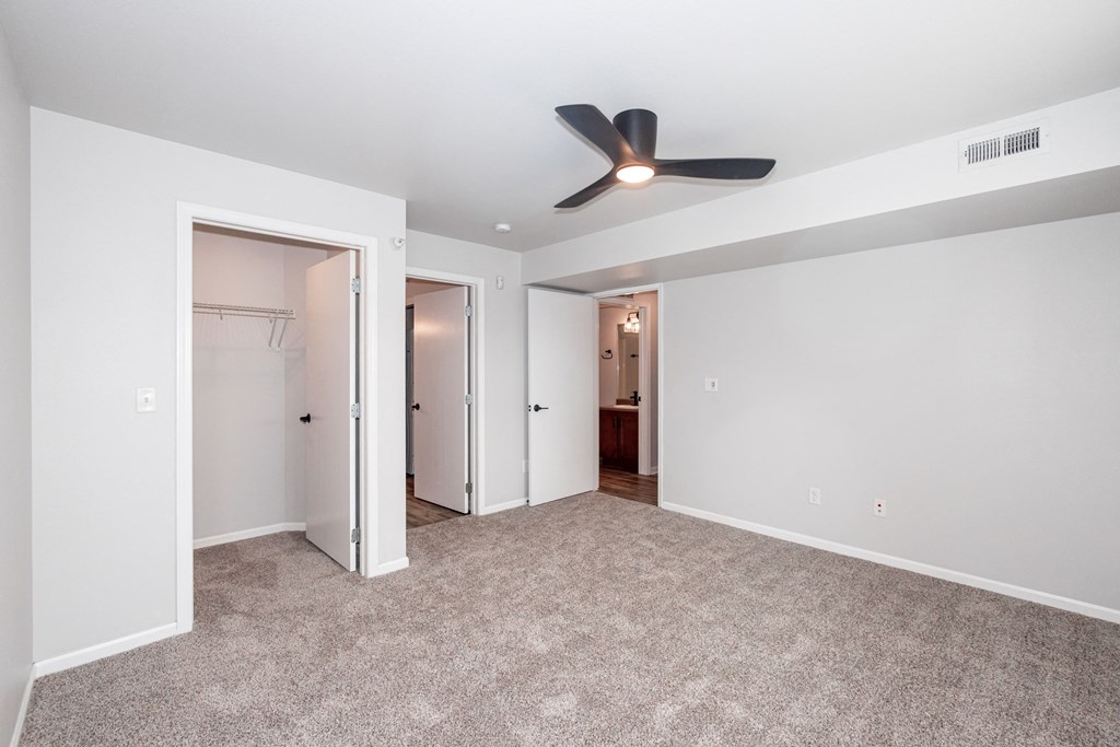 An empty room with closet at Meadowlark Place Apartments, Georgia