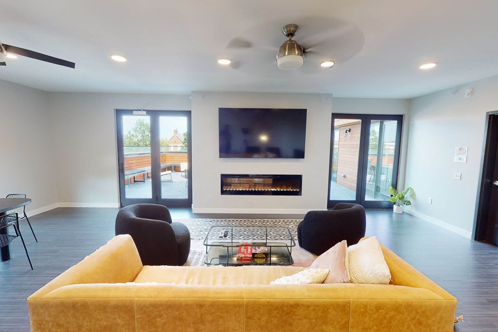 Fireplace Lounge at Canary Lofts, Des Moines, IA, 50311