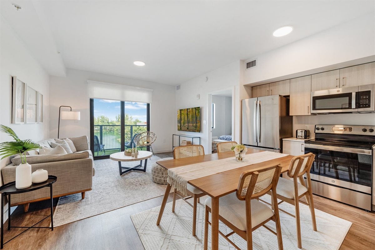 Hidden Lake Apartments