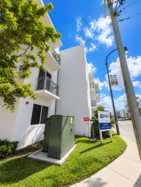 4599 Palm Avenue 1 Apartment for Rent