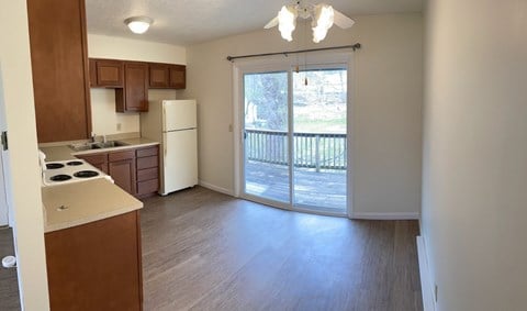 120 Locust Lane 1-2 Beds Apartment for Rent