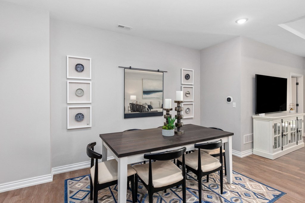 Classic Dining Area at Encore at West Valley, White Lake, Michigan