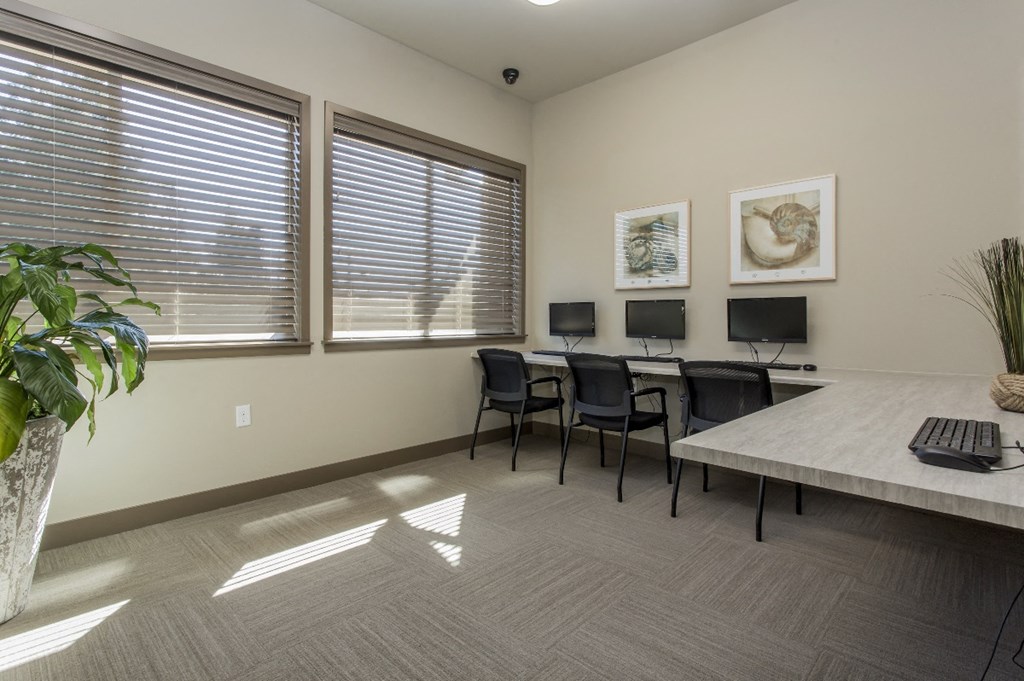 Business Center with Computer Stations
