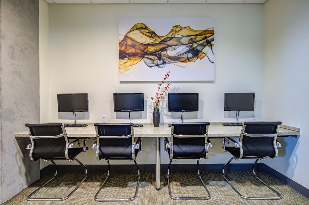 Business Center at Discovery West, Issaquah, 98029