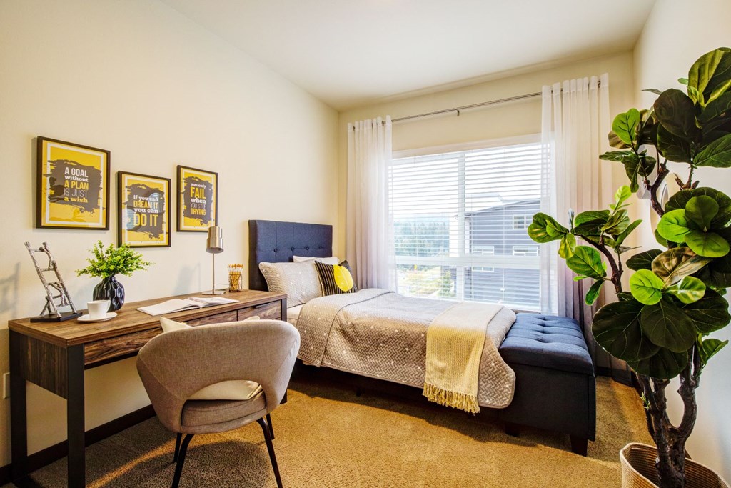 Bedroom With Work Desk at Discovery West, Issaquah, WA