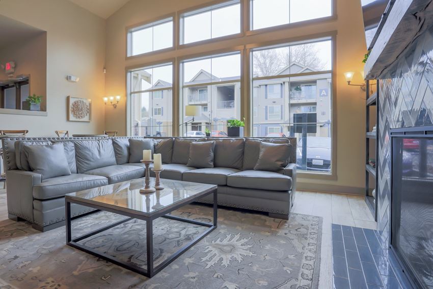 Resident Lounge - Photo Gallery