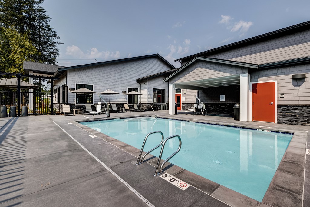 Outdoor Pool at Manor Way, Everett