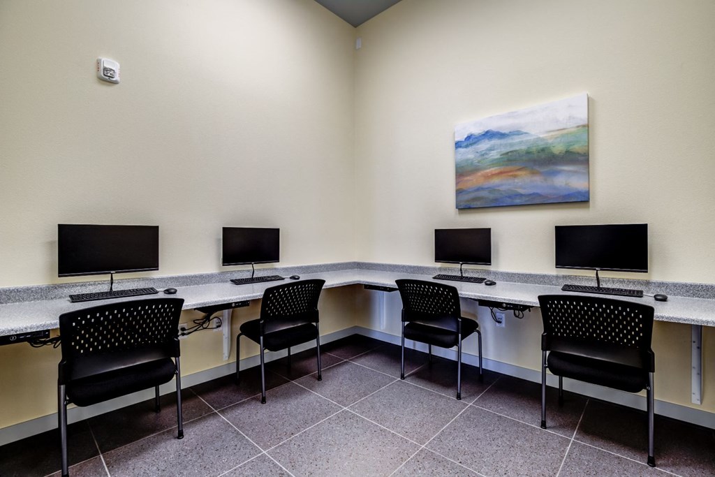 Business Center With Computers at Panorama, Washington