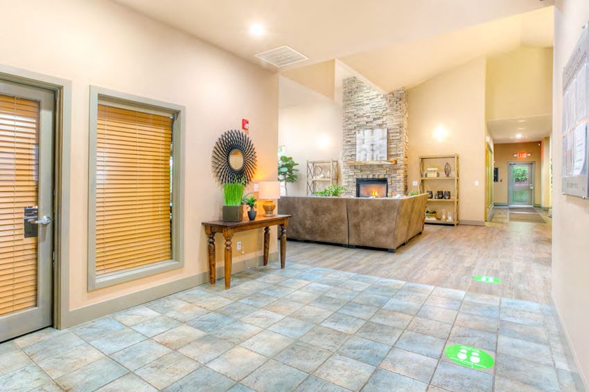 12210 SE Petrovitsky Road 1-4 Beds Apartment, Affordable for Rent - Photo Gallery
