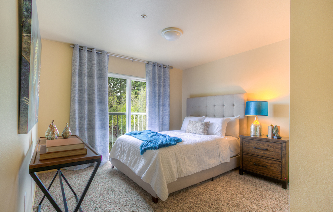 Master Bedroom at The Seasons at Lea Hill Village, Auburn, Washington