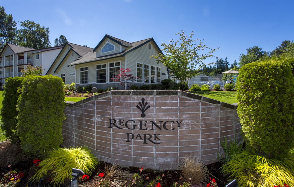 Regency Park entry Sign