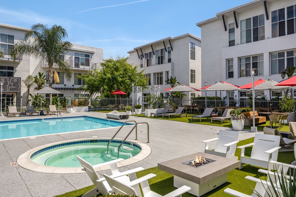 Lofts At Noho Commons