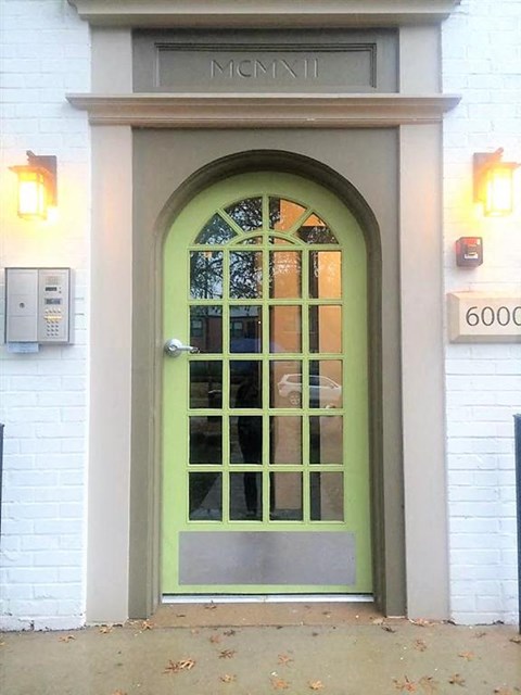 front entrance 6000