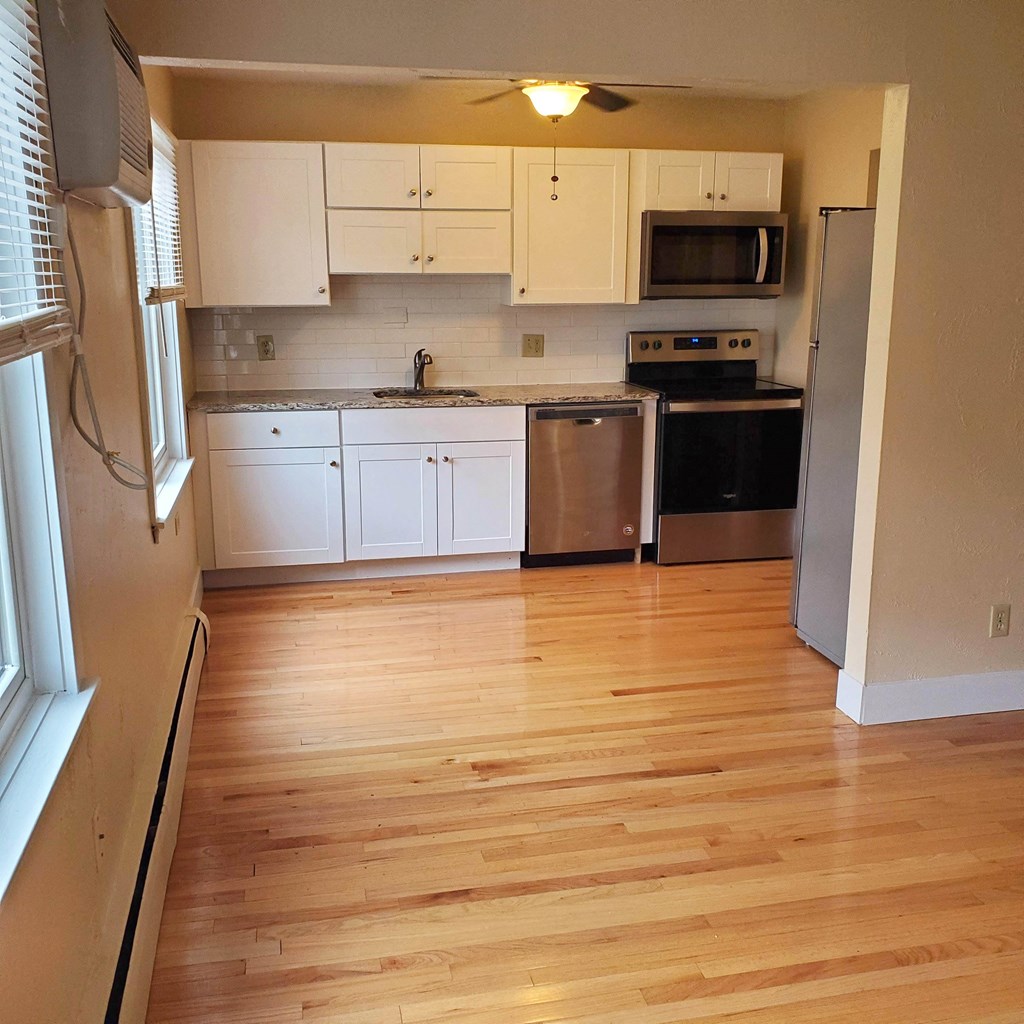 Aquila Flats Kitchen