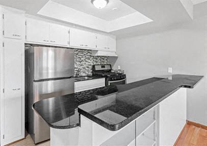 3428 Harriet Apartments ,Kitchen, Minneapolis