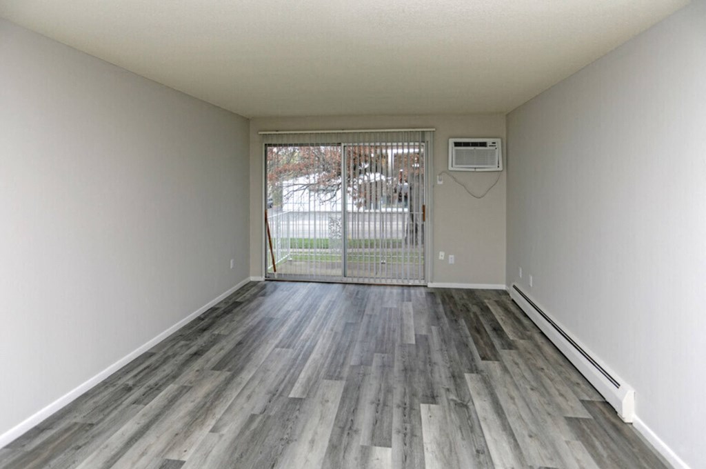 Bellaire Estates Living Room