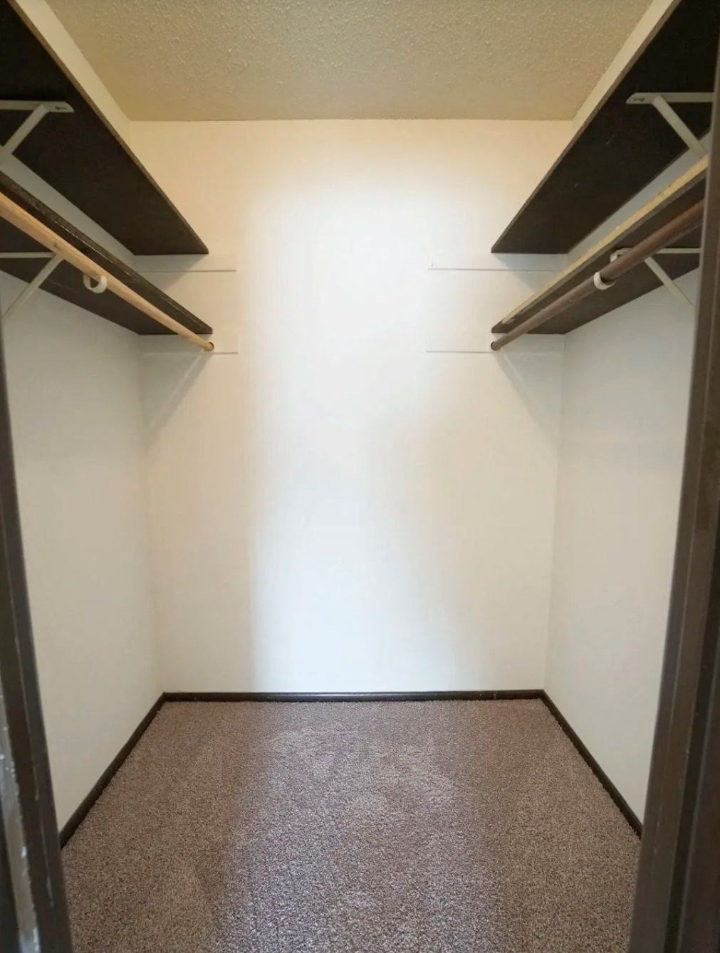 Arlington Place Closet