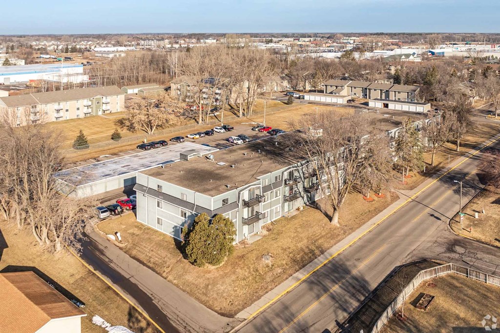 956 Place Apartments, Forest Lake, MN