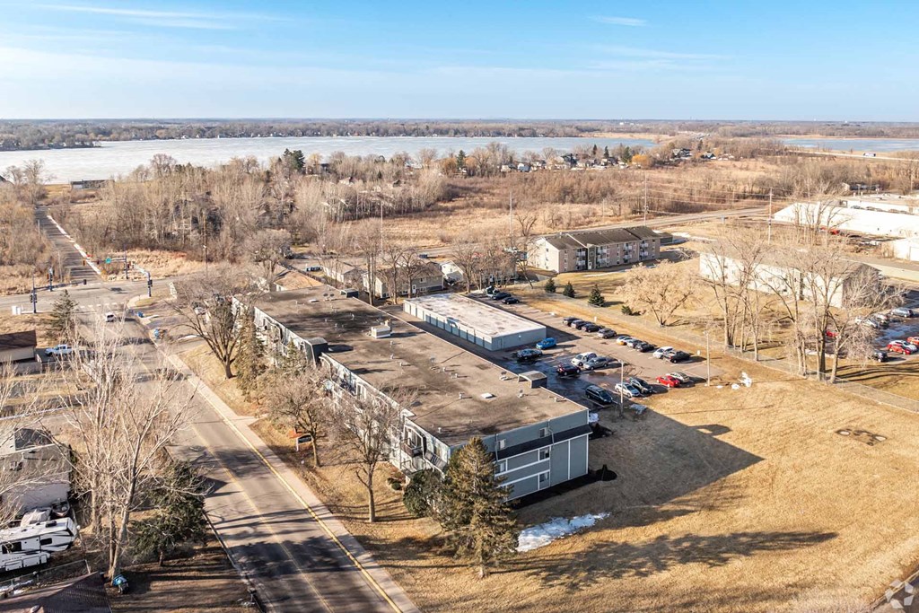 956 Place Apartments, Forest Lake, MN