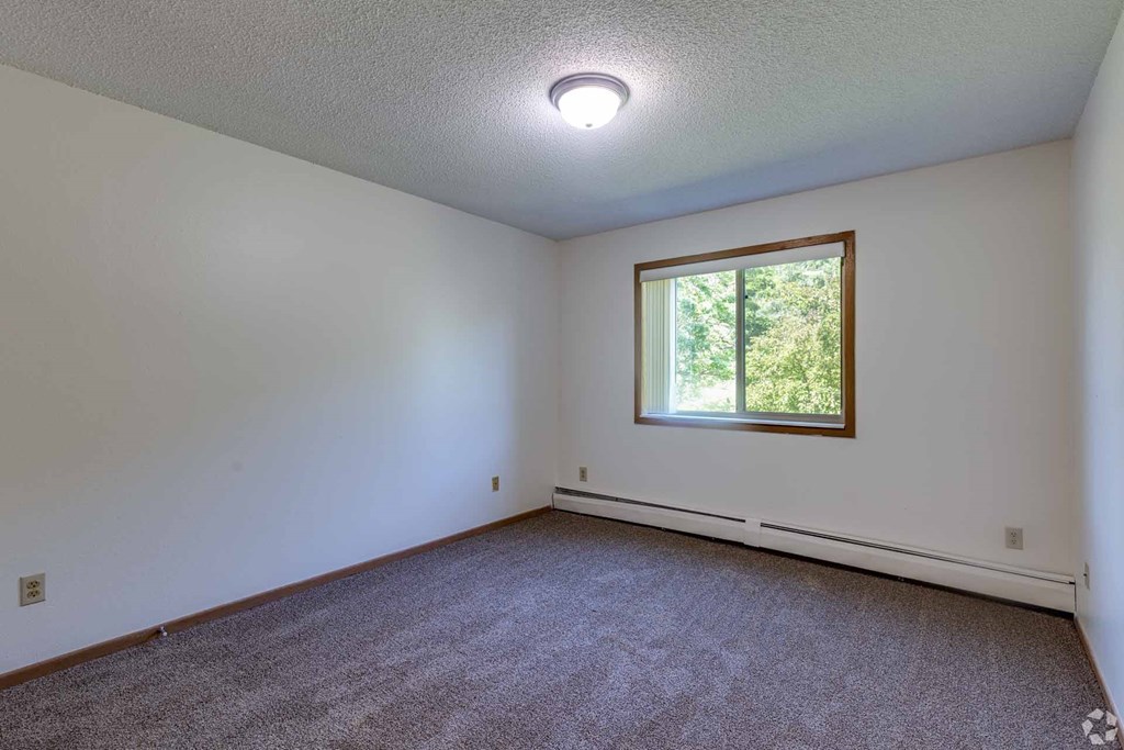 Woodland Park Apartments, Anoka, MN