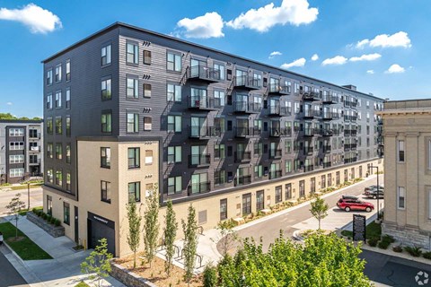 Marshall Avenue Flats, St Paul, MN