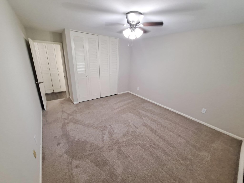 1410 St Paul Place Saint Paul, MN bedroom