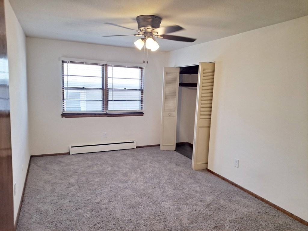 St. Paul Apartments, Bedroom