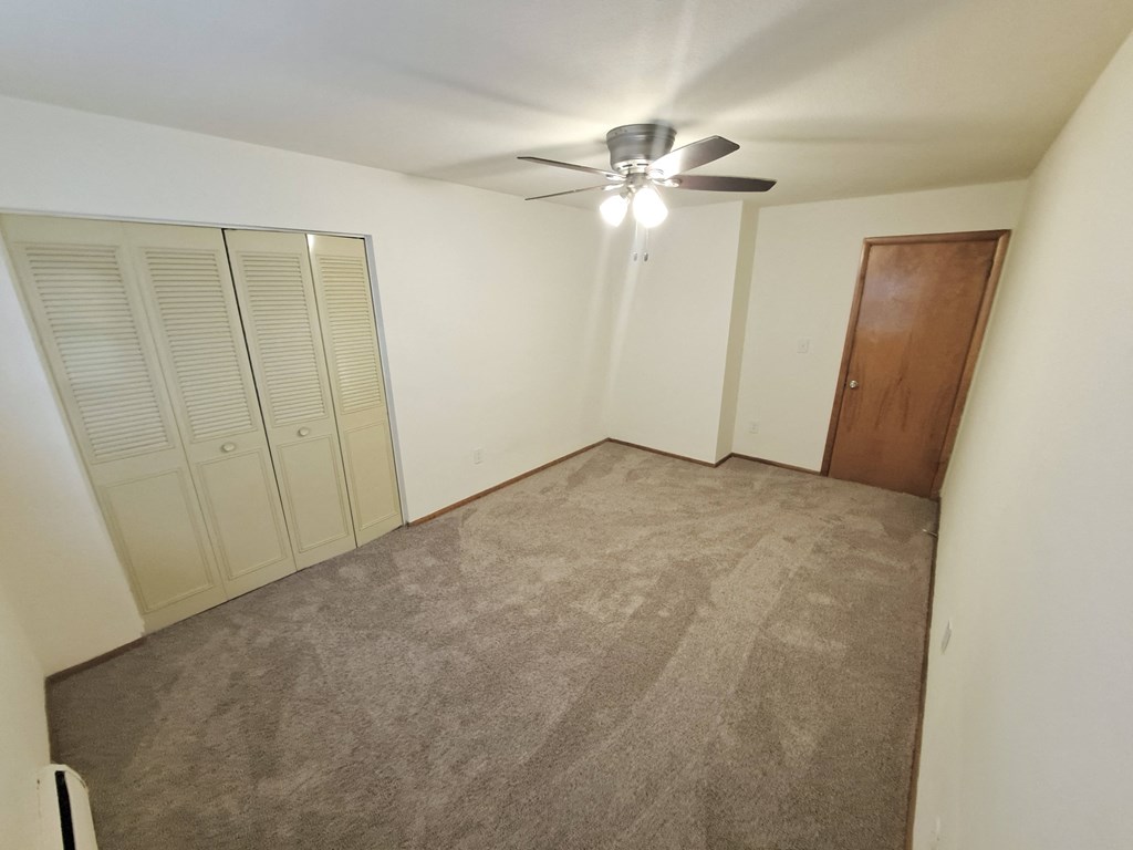 1797 Stillwater Apartments St. Paul, Minnesota Bedroom