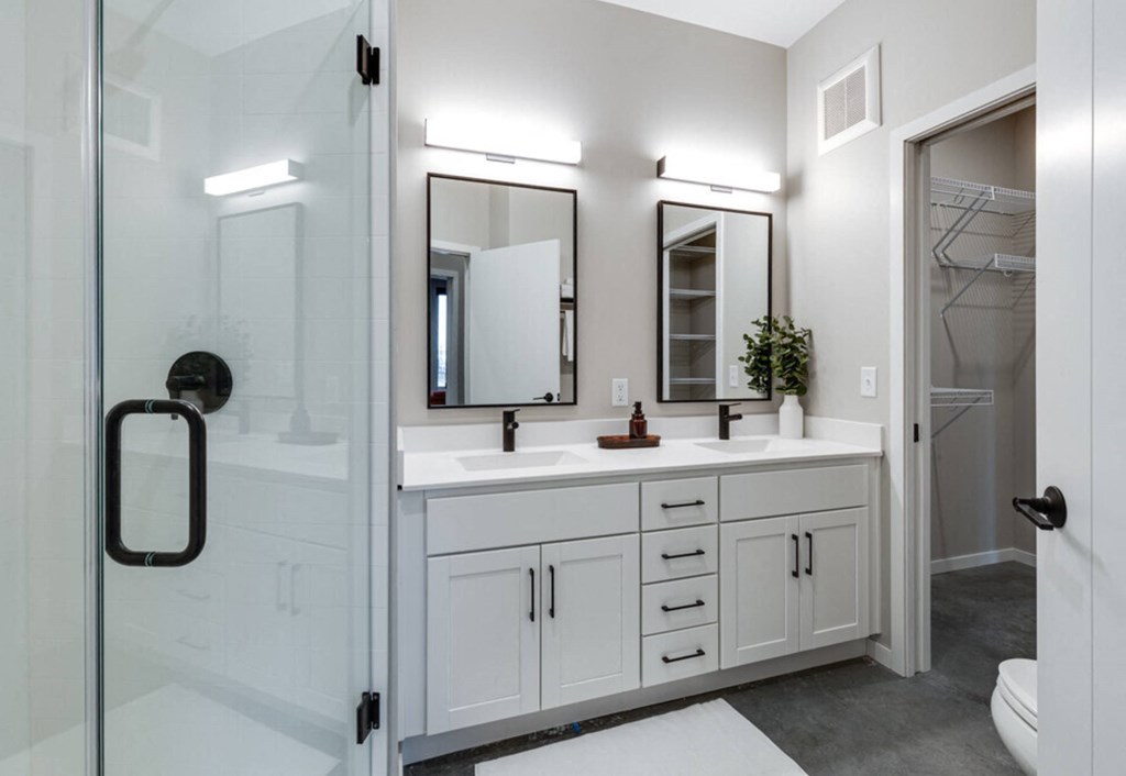 The Station at Malcolm Yards Bathroom