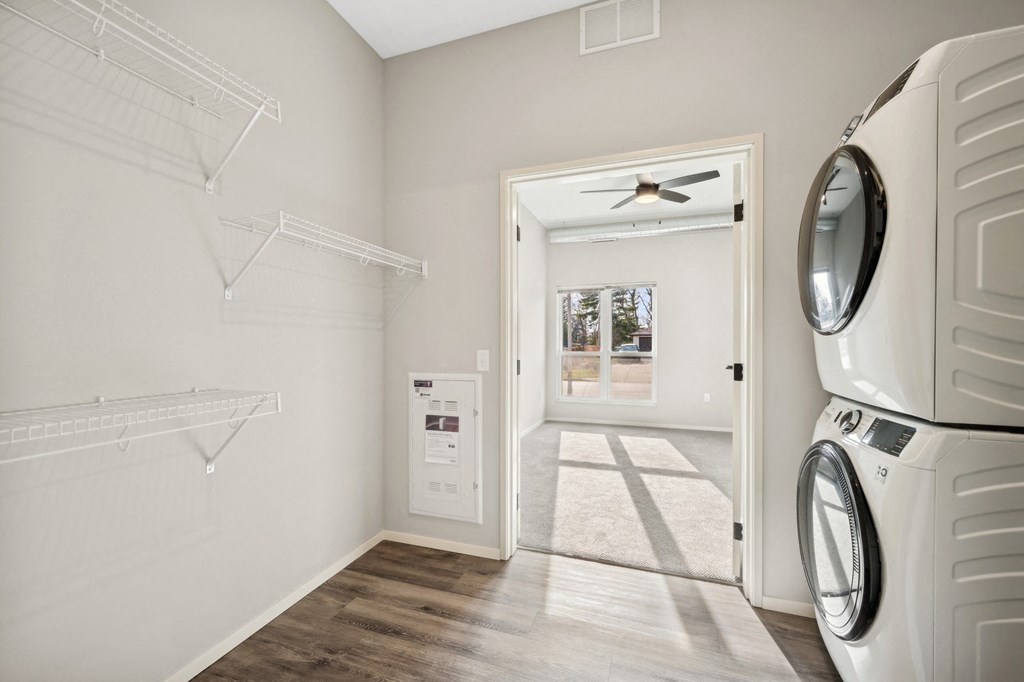 Wangstad Commons, Brooklyn Center, Minnesota