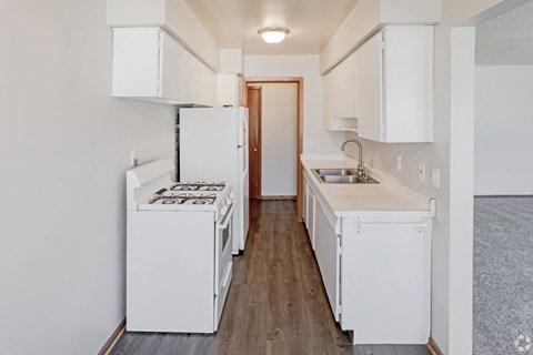 Como Court Kitchen, Minneapolis, Minnesota