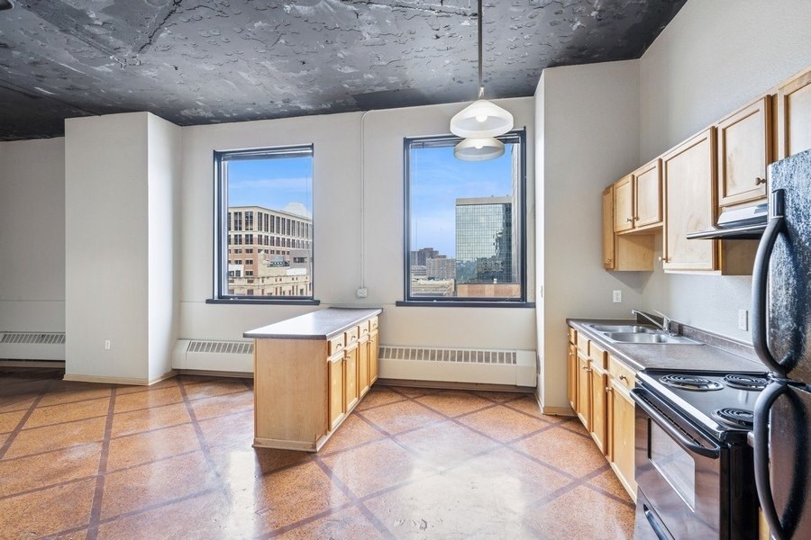 Commerce Building, Affordable Apartments, Downtown St Paul, MN