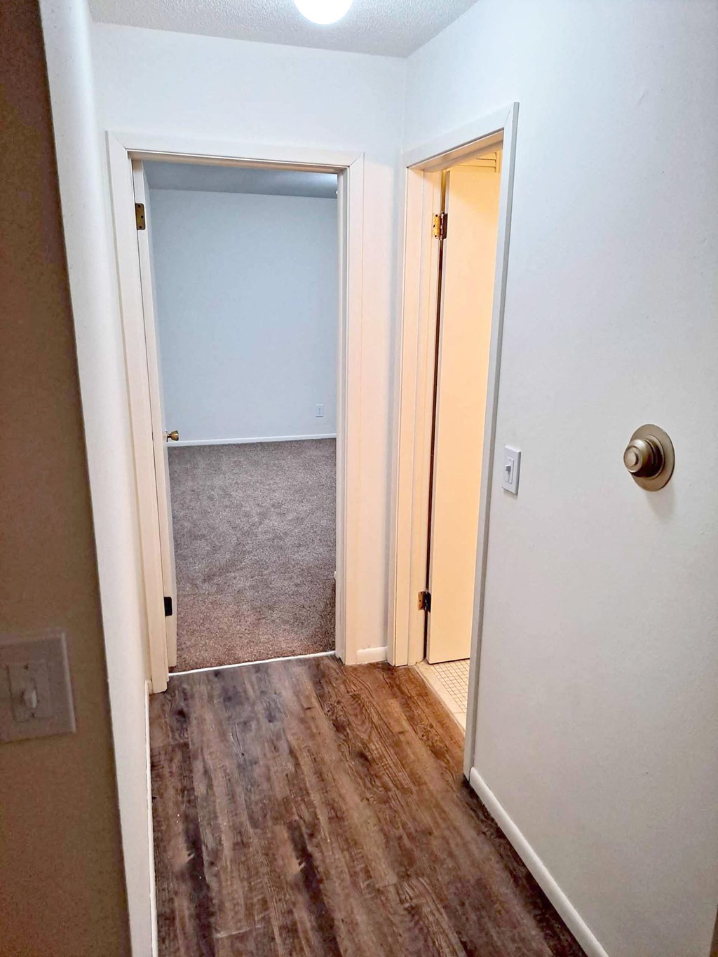 1410 St. Paul Apartments Hallway