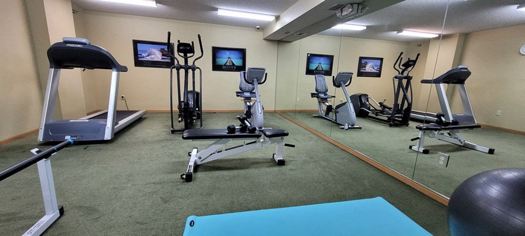 Lakewood Place Apartments, White Bear Lake, Minnesota